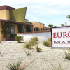 Отель Europa Inn & Suites, фото 4