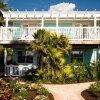 Отель Tropic Isle at Anna Maria Island Inn, фото 1