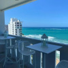 Отель KASA Blue Ocean - 2 bed 2 bath for 4 OCEAN VIEW BALCONY BEACHFRONT CONDO POOL, фото 2