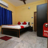 Отель OYO 11530 Maa Tara Guest House, фото 13