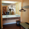 Отель Camelot Inn, фото 9