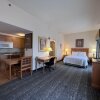 Отель Country Suites в Колорадо-Спрингсе