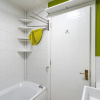 Отель Stylish 2 Bedroom Apartment Near the City Centre, фото 10