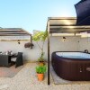 Отель Awesome Home in Barat With Jacuzzi, Wifi and 1 Bedrooms, фото 16