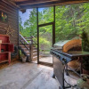 Отель Underlook Cabin-secluded Cabin With Wifi Large Deck Gas Grill Wood Fireplace, фото 8