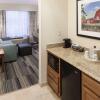 Отель Hampton Inn & Suites Davenport, фото 14