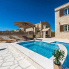 Отель Luxury Villa With Heated Pool 04, фото 16
