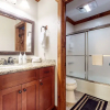Отель Horizons 4 166 Updated Upstairs Unit with Private Washer Dryer, Walk to Town, On Shuttle Route to Lo, фото 10