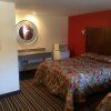 Отель Travel Inn & Suites в Лейкхерсте