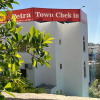 Отель Petra town check-Inn, фото 1