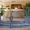 Отель Weathervane Terrace Inn and Suites, фото 2