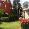 Отель Maple Leaf Inn - Lake Placid, фото 1