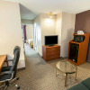 Отель Quality Inn & Suites, фото 3