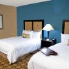 Отель Hampton Inn & Suites Charlotte Airport, фото 3