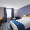 Отель Holiday Inn Express Poole, an IHG Hotel, фото 4