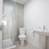 Отель Rest & Recharge Regents Court 3bed 2bath, фото 13