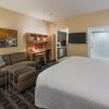 Отель TownePlace Suites by Marriott Ottawa Kanata в Оттаве