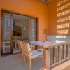 Отель Elegant 1BR Apartment in South Marina Ground Floor, фото 2