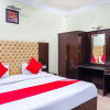 Отель OYO 67184 Hotel Grand Inn, фото 3