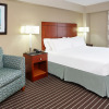 Отель Holiday Inn Express Hampton - Coliseum Central, an IHG Hotel, фото 5