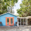 Отель Baywatch Cabana Pet Friendly With Dock On Captiva Studio Bedroom Cottage, фото 1