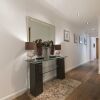 Отель Three Bed Greville Luxury Apt parking 1, фото 6