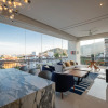Отель Pier57-701 · Ritzy Pier 57 Penthouse Ocean Views Romantic, фото 13