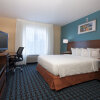 Отель Fairfield Inn & Suites Houston The Woodlands, фото 4