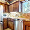Отель Mammoth Estates #140 2 Bedroom Condo by RedAwning, фото 7