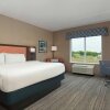 Отель Hampton Inn by Hilton Port Hope Cobourg, фото 39