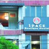 Отель Space Boutique Hostel в Янгоне
