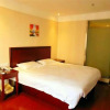 Отель GreenTree Inn Nanchang Xihu District Railway Station Zhanqian Road Express Hotel, фото 3