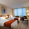 Отель Crowne Plaza Muscat, an IHG Hotel, фото 2
