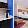 Отель Holiday Inn Express Hotel & Suites Elgin, an IHG Hotel, фото 3