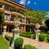 Отель Golden Pearl Hotel, фото 1