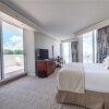 Отель Fabulous Waterfront 2BR 2BA Trump Tower Apartment 6 Guests, фото 16