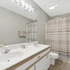 Отель Valley View Retreat - Holiday Hills Branson - Golf Resort -outdoor Pools, фото 31