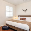 Отель Salton by Avantstay Luxury Desert Estate w/ A Gorgeous Interior, Pool, Patio & Ping Pong!, фото 4