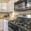 Отель 5BD Mountain Getawayhot Tub & Foosball, фото 4