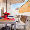 Отель Musica · Exquisite Retreat in a Traditional Area of Porto, фото 10