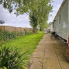 Отель Pura Vida-stunning 2-bed Caravan in Clacton-on-sea, фото 15
