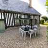 Отель Lovely Norman Half-timbered House, Manneville La Raoult, фото 1
