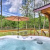 Отель Cozy Cabin on Tuckasegee River - Near Bryson City, фото 13