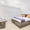 Отель SPOT ON 63429 Bhawani Palace, фото 7