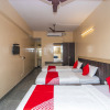 Отель OYO 12965 Archana Comforts, фото 24