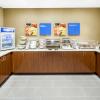 Отель Comfort Inn & Suites, фото 12