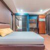 Отель W Residence by OYO Rooms в Джакарте