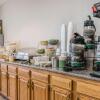 Отель Quality Inn I-94 near Wings Stadium, фото 11