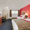 Отель Ramada Cleveland Airport West, фото 7