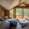 Отель Moulin I - Modern Chalet With Private Hot-tub and Garden в Ле-Же